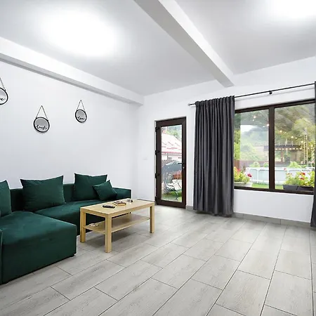 Homestay Impressive Tirgu Ocna